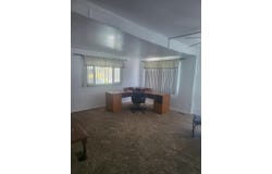 1724 Minnewawa Avenue, Clovis, CA 93612