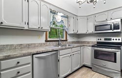 201 S Broadview Circle, Princeton, IN 47670