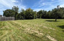 1036 Saunders Sett Road, Lewiston, NY 14305