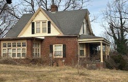 251 Middlebrook Road, Staunton, VA 24401