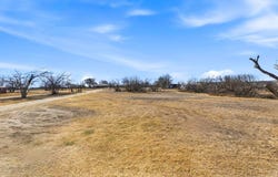 393 W CR 5719, Devine, TX 78016