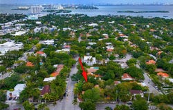 650 NE 76th St, Miami, FL 33138