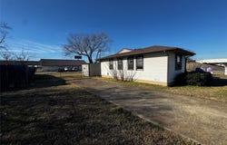 600 E 5th Street, Ferris, TX 75125