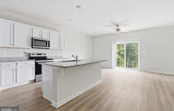 112 PADDINGTON ST, FALLING WATERS, WV 25419