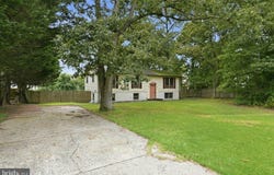 2003 WOODFORD Road, VIENNA, VA 22182