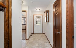 609 4th Ave, Onalaska, WI 54650