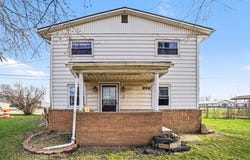 996 E Monroe Road, St Louis, MI 48880