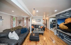 3932 OAKDALE Circle, TRIANGLE, VA 22172