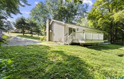18 Hilltop Drive, Ellington, CT 06029