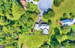 18 ARBOR Road, MOHNTON, PA 19540