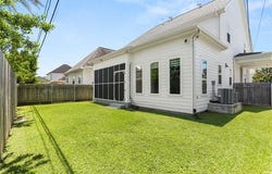 310 E MAPLE RIDGE Drive, Metairie, LA 70001