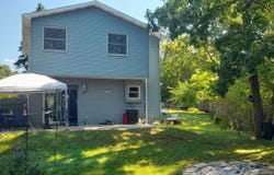 30 N Lilac Ave, Fox Lake, IL 60020