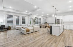 18515 Wirt Circle, Elkhorn, NE 68022
