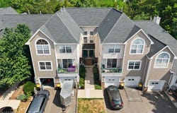 202 Rhoads Dr, Montgomery Twp., NJ 08502-4112