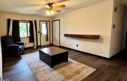 209 N Gilbert Street, Clinton, IN 47842