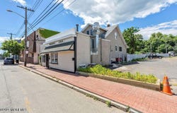 111 Bay Avenue, Highlands, NJ 07732