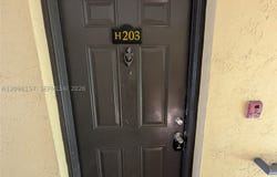 4055 W Mcnab Rd, Pompano Beach, FL 33069