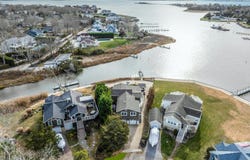 7 Springville Circle, Hampton Bays, NY 11946