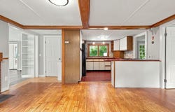 16 Lakeside Drive, Marstons Mills, MA 02648