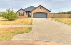 3404 Paul Drive, Moore, OK 73160