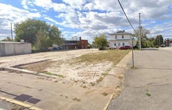 651 State Street, Chester, IL 62233