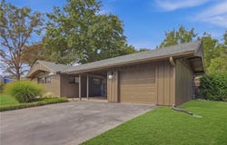 7725 Lamar Avenue, Prairie Village, KS 66208