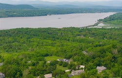 12 Nichris Lane, Staatsburg, NY 12580