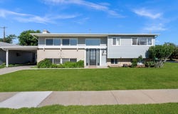 6117 S GLEN OAKS St, Murray, UT 84107