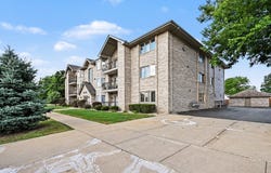 8650 Laporte Avenue, Burbank, IL 60459