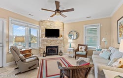 112 Oakleaf Drive, Pine Knoll Shores, NC 28512