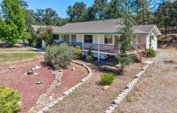 45241 Dillon Drive, Ahwahnee, CA 93601