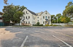 519 Shore Rd, Somers Point, NJ 08244