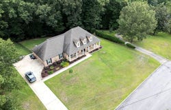 124 Collinswood Drive, Eufaula, AL 36027