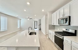404 Tinto St, Leander, TX 78641