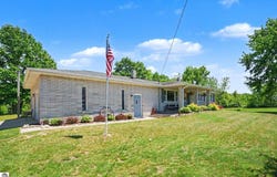 4389 Pine River Road, St Louis, MI 48880