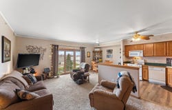 212 Swan Drive, Dyer, IN 46311
