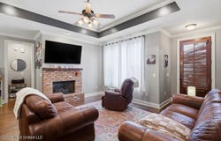 206 Barrington Cove, Florence, MS 39073