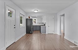 7576 12th Avenue, Jenison, MI 49428