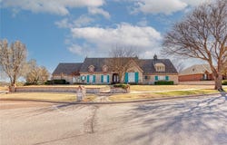 1220 Cloud Nine, Elk City, OK 73644