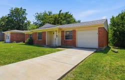 4311 Scottsdale Drive, Mesquite, TX 75150