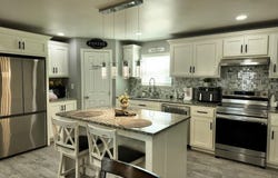 104 E K St, Monahans, TX 79756