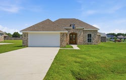 54 Berwick, Petal, MS 39465