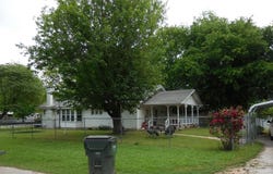 601 S 3rd Street, Davis, OK 73030