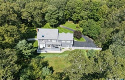 6 Whippletree Lane, Old Lyme, CT 06371