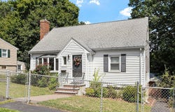 31 Spring View Dr, Lynn, MA 01904