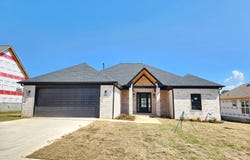 15 Ravell Road, Cabot, AR 72023