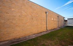 114 S TEEL DR, Devine, TX 78016-2937