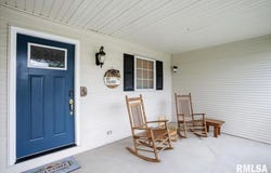 306 DOVER Drive, Chatham, IL 62629