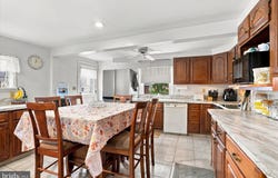 43 GREENE Road, WARMINSTER, PA 18974