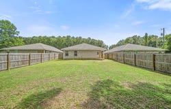 3152 Maple Street, Crestview, FL 32539